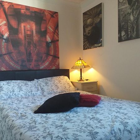 Lovely Double Bedroom In Rotherhithe Londýn Exteriér fotografie