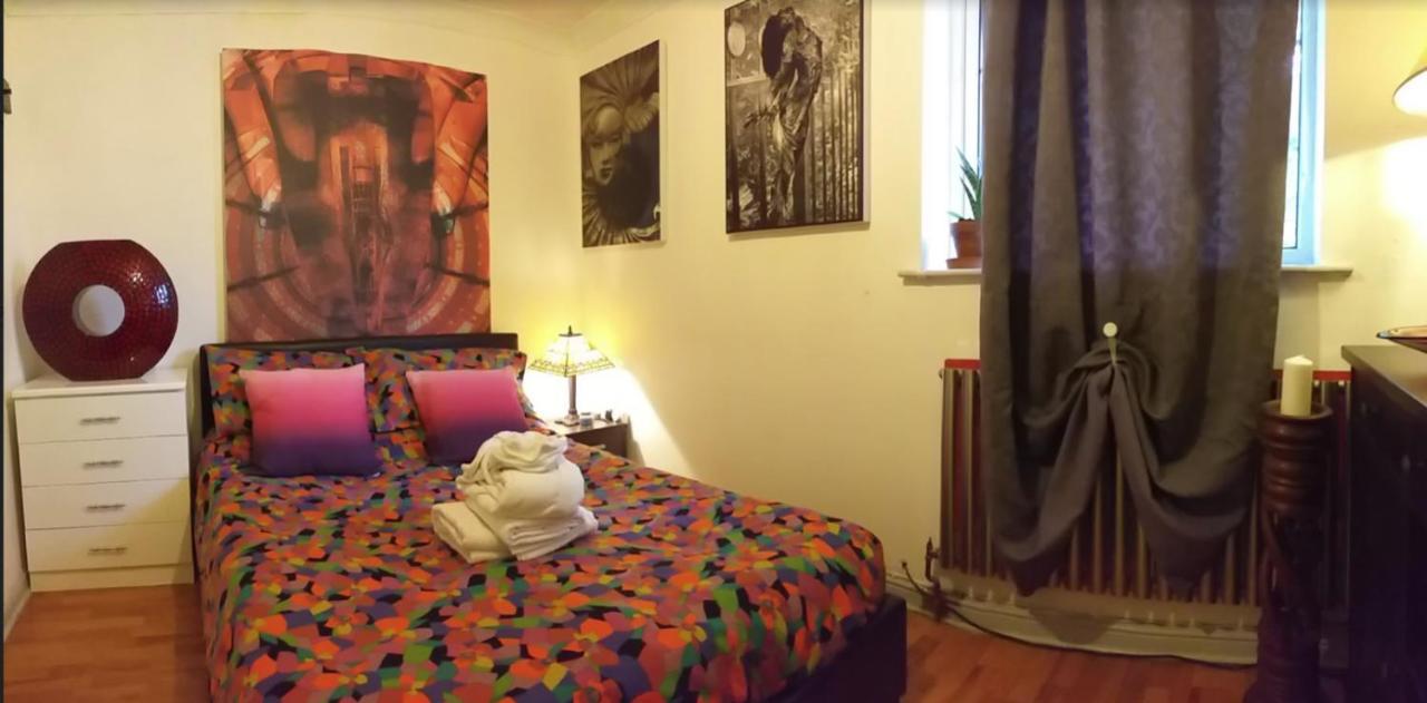 Lovely Double Bedroom In Rotherhithe Londýn Exteriér fotografie
